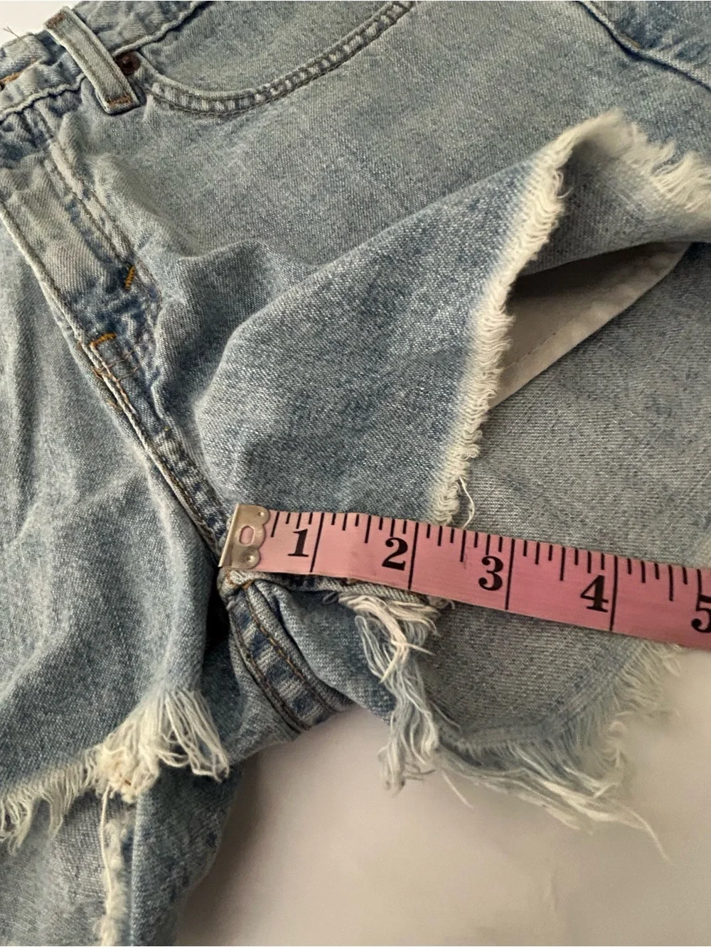 Levis Cutoff Shorts Jrs Size 7 Blue Denim Raw Hem 2